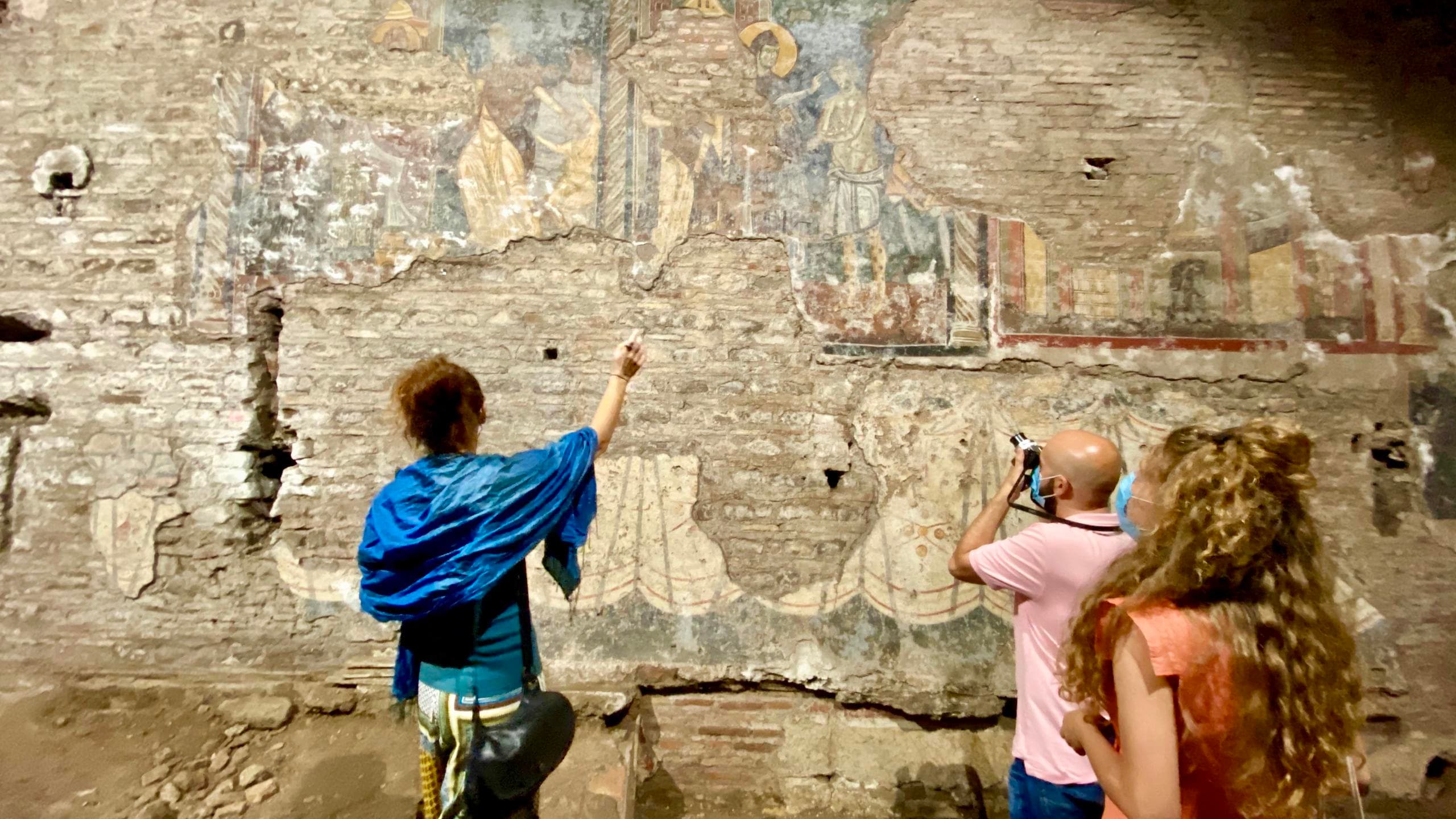 Trastevere Underground Tour with Touriks in Rome
