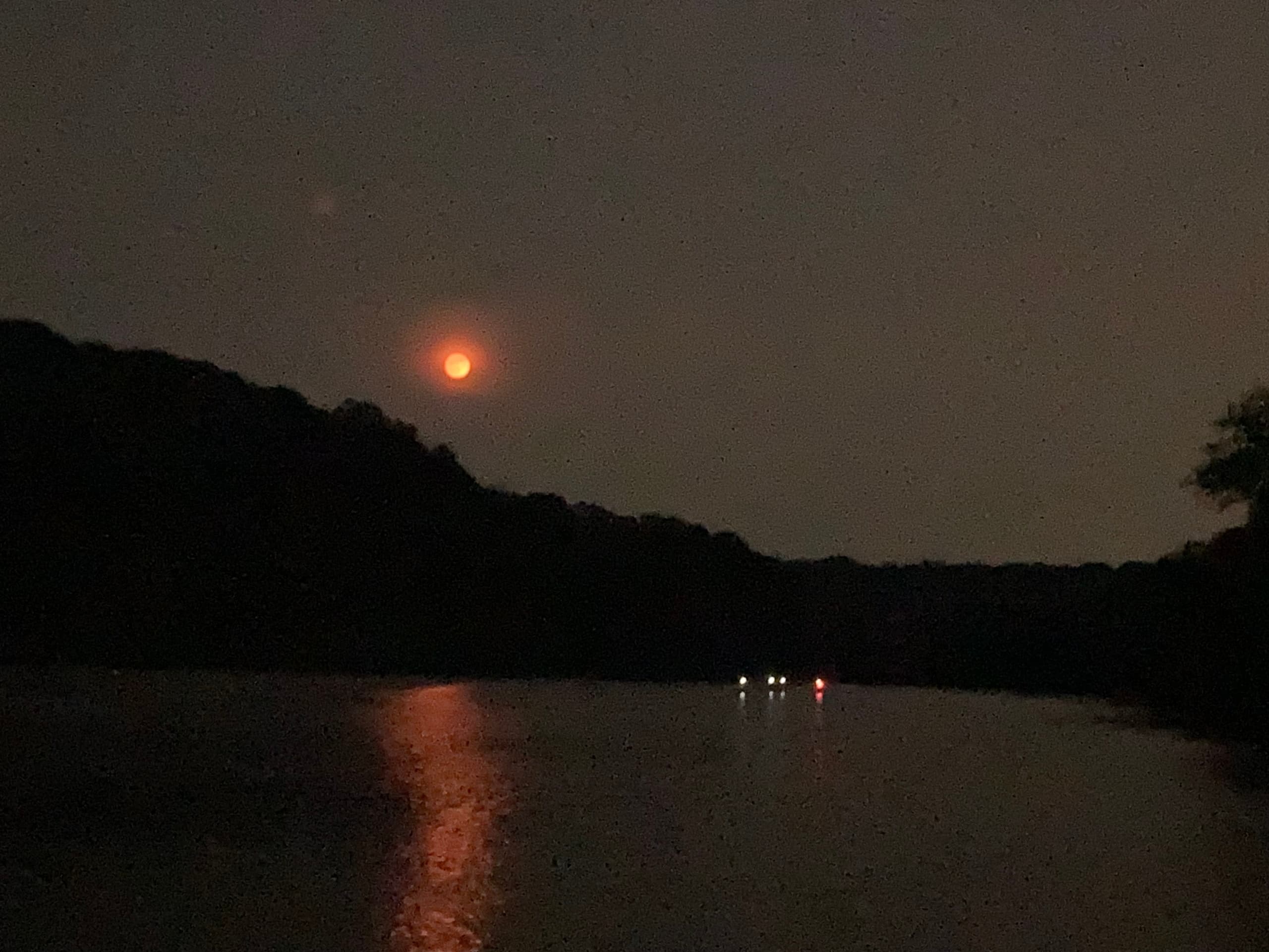 Night Kayaking & Moonlit Paddles at North Park
