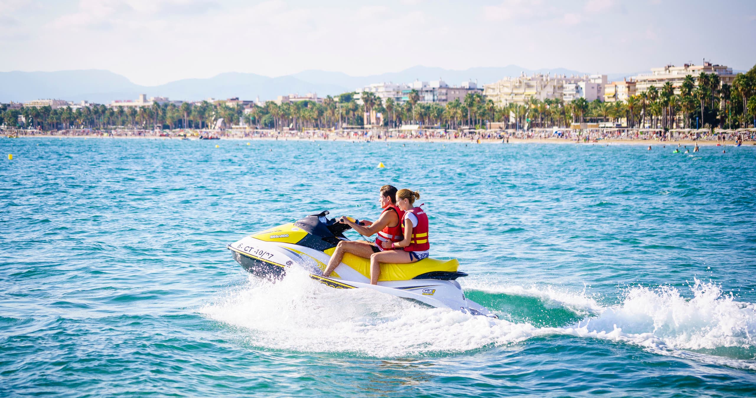 Water Activities & Nautic Parc Costa Daurada I Terres De L’Ebre: Jet Ski Adventures in Salou