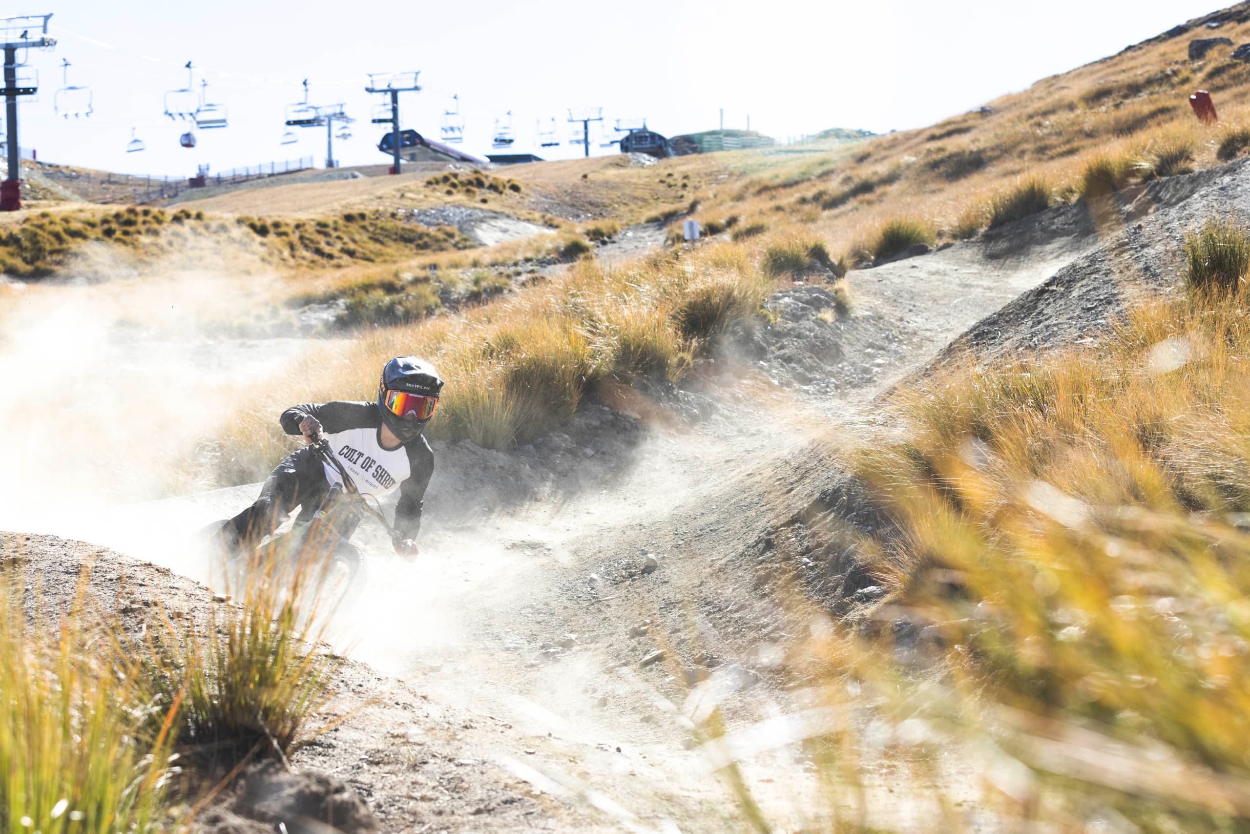 Cardrona 20 Ride Pass: Lift-Access Riding to 1860m and the 10km Peak-to-Pub Descent photo 1