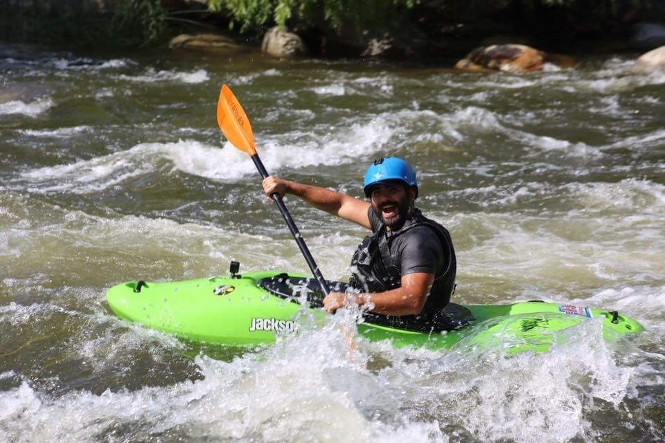 Hard Shell Kayak Lessons in Bakersfield, CA