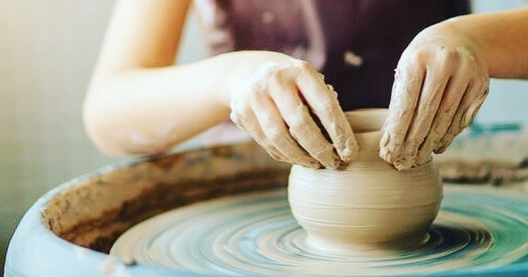 Handbuilding Clay Sculpture with Stroke of Art in Winter Park
