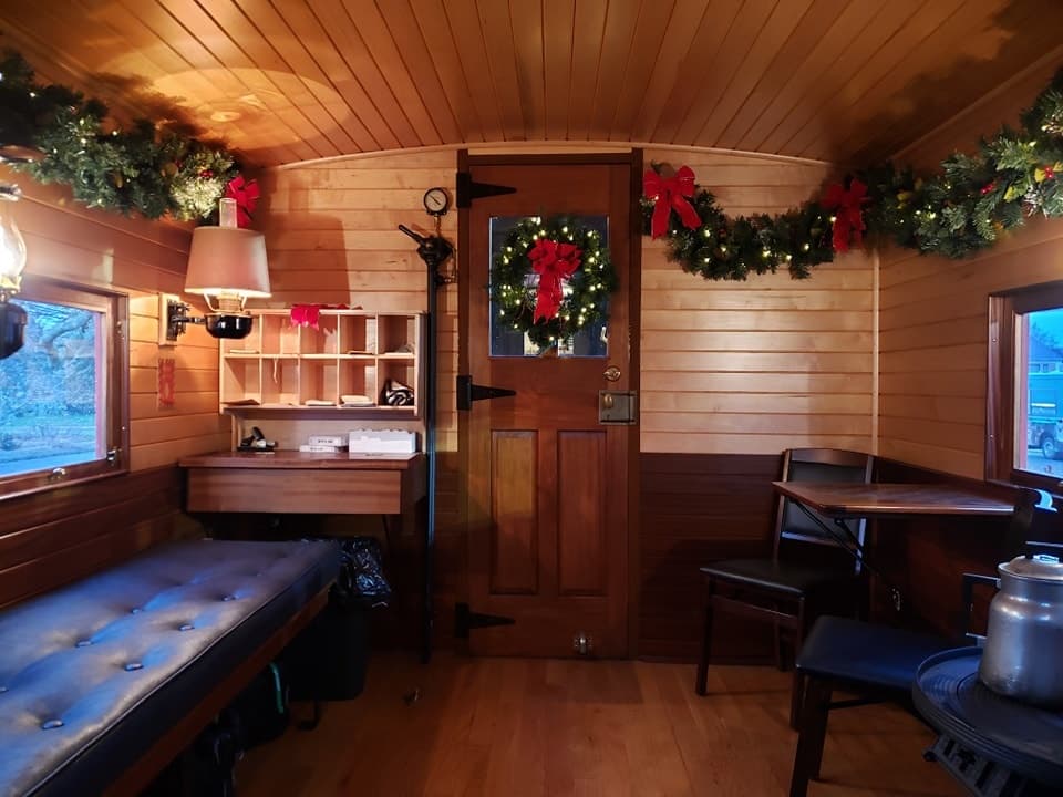 Caboose Christmas: Santa Claus Special on Woodstown Central Railroad