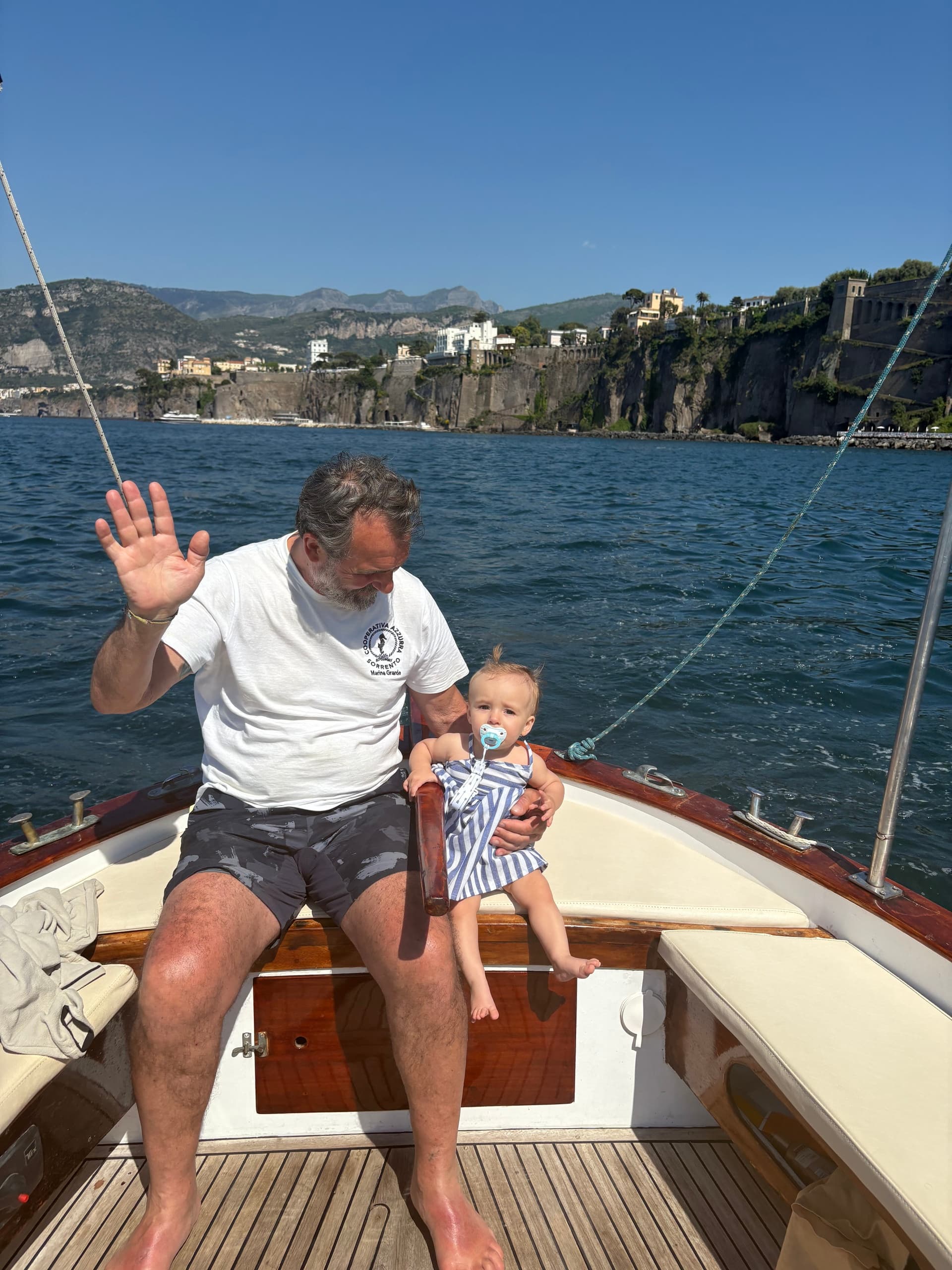 Water Activities: Sorrento Coast Cruise by Cooperativa Azzurra Sorrento