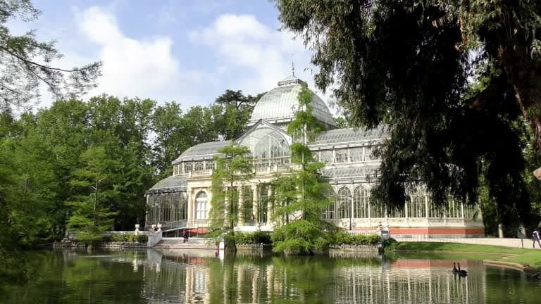 Retiro Tour & Tapas Gourmet by La Chulapa Madrid