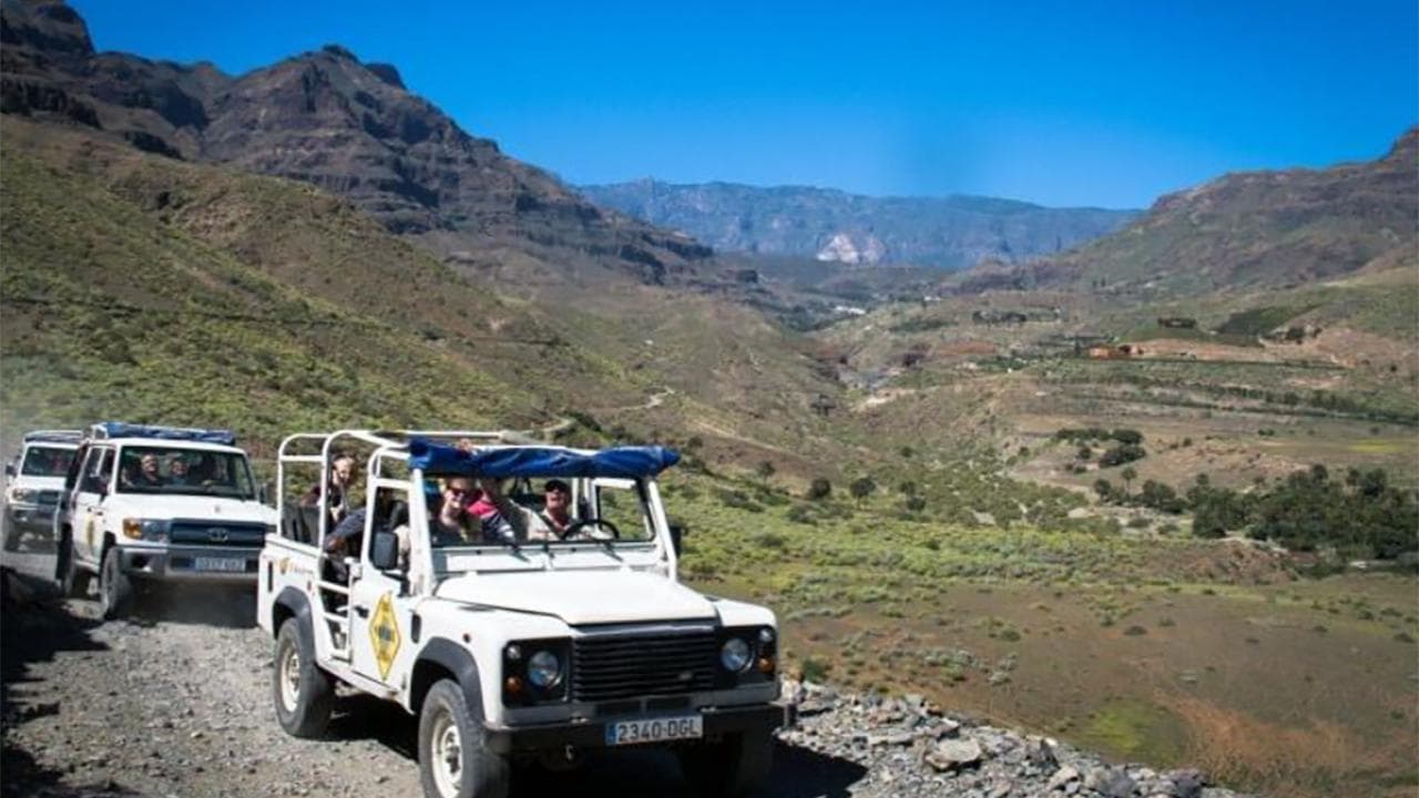Gran Canaria Jeep Adventure with Tour2B in Las Palmas