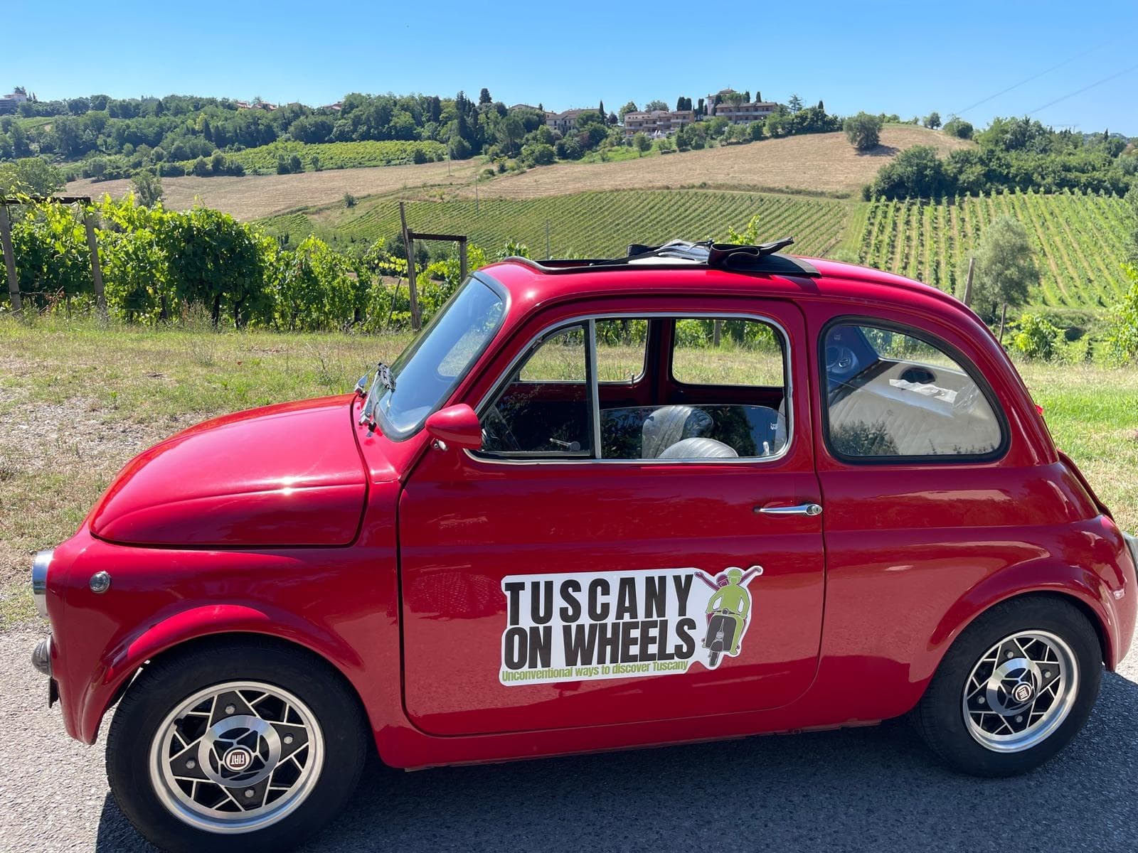 Fiat 500 Tours with Tuscany on Wheels in Barberino Tavarnelle