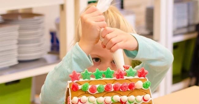 Gingerbread Decorating Fun for Kids at Taste Buds Kitchen NYC