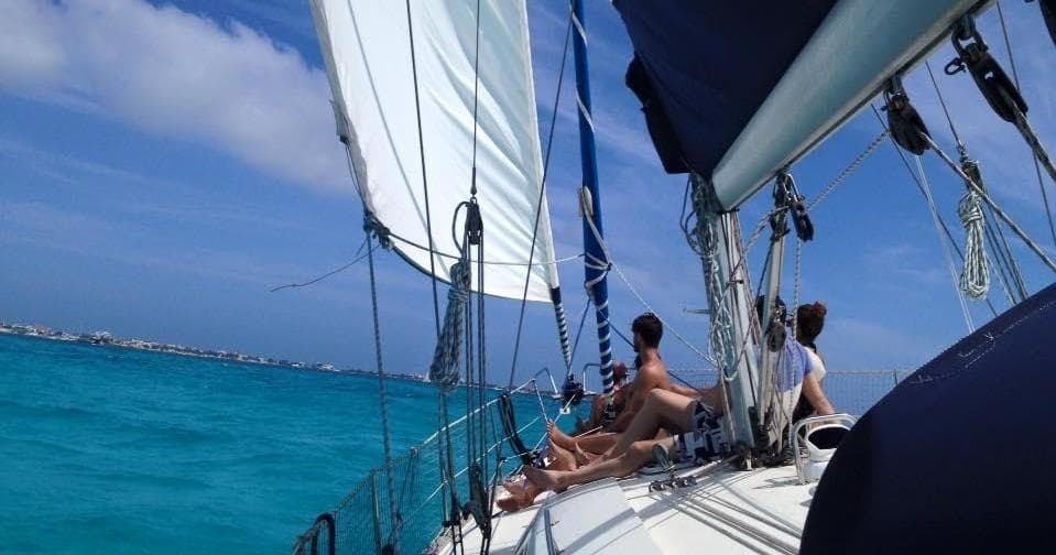Water Activities & Private Sailboat Charter in Cancun