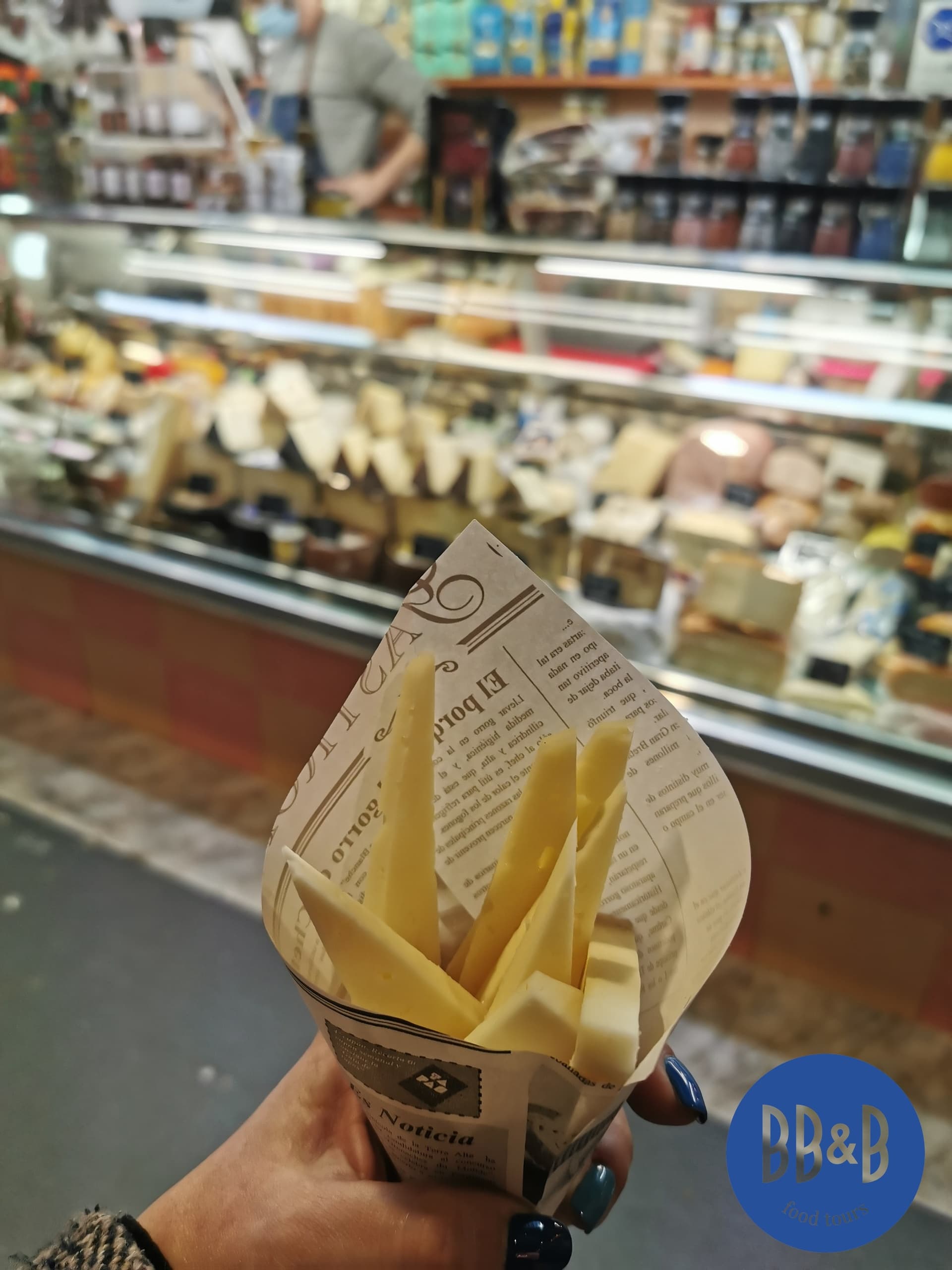 Barcelona Food Walking Tour & Catalan Breakfast