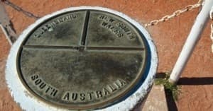 Cameron Corner Luxury Outback Tour: 4-Day Broken Hill to Innamincka Adventure