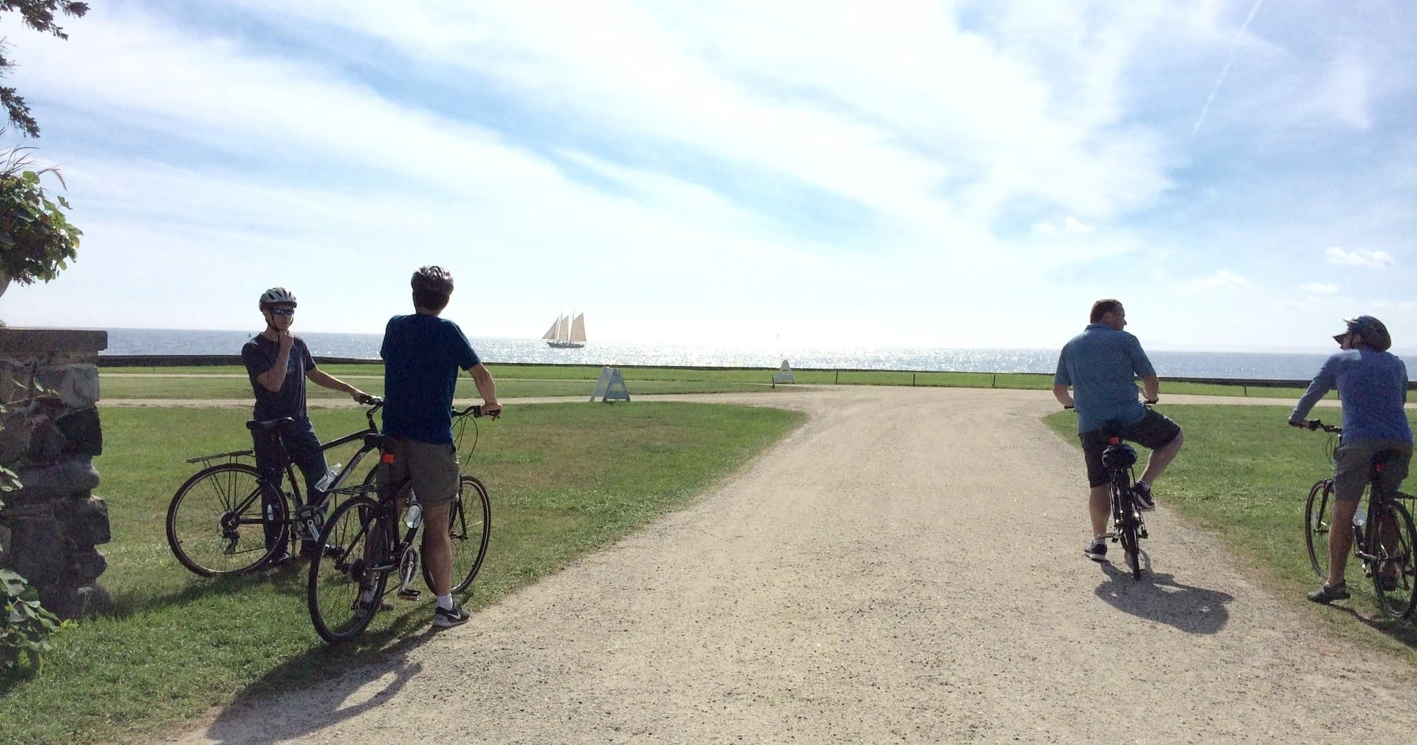 Land Adventure: Coastal Maine Hike and Bike with Half Day Rental