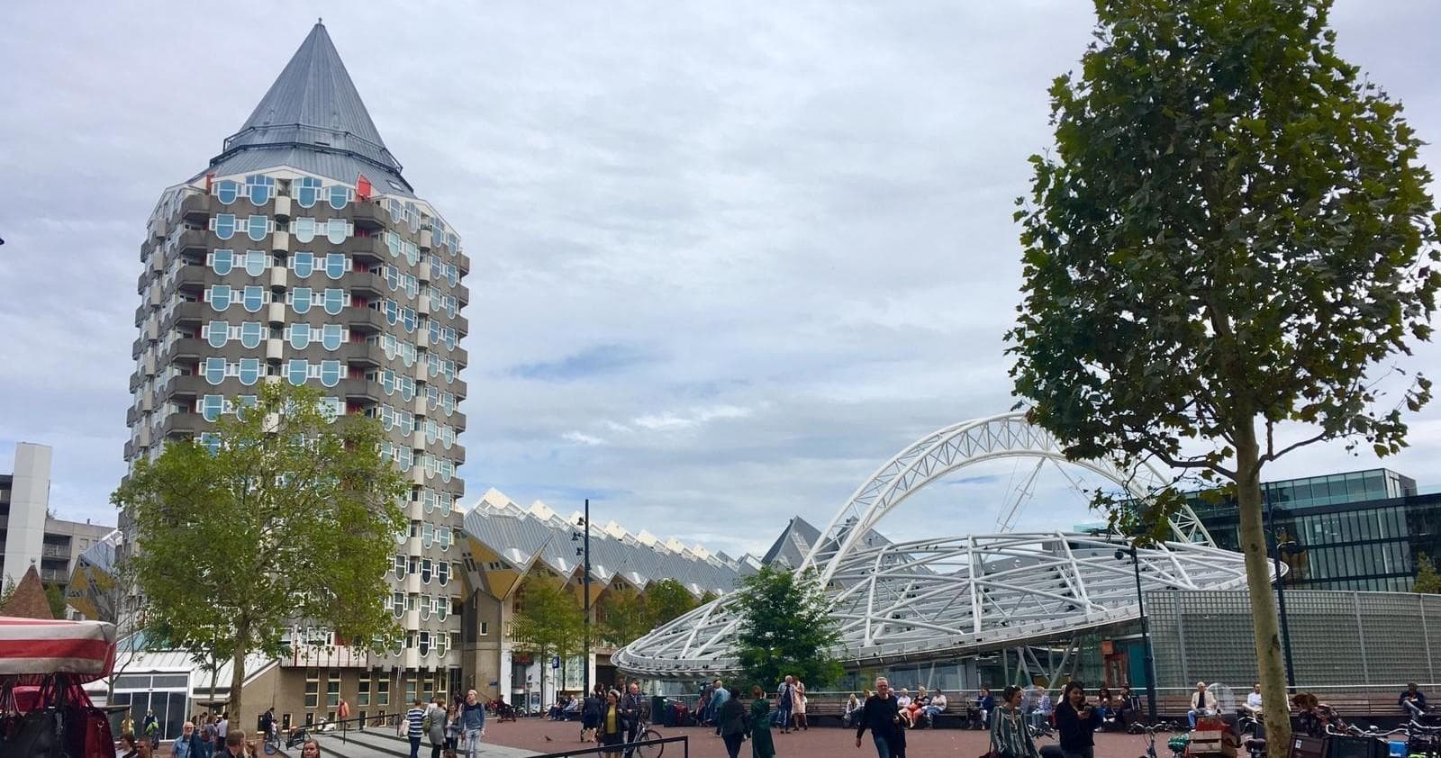 Cycling Tour of Rotterdam with Studenten Privé Fietstour