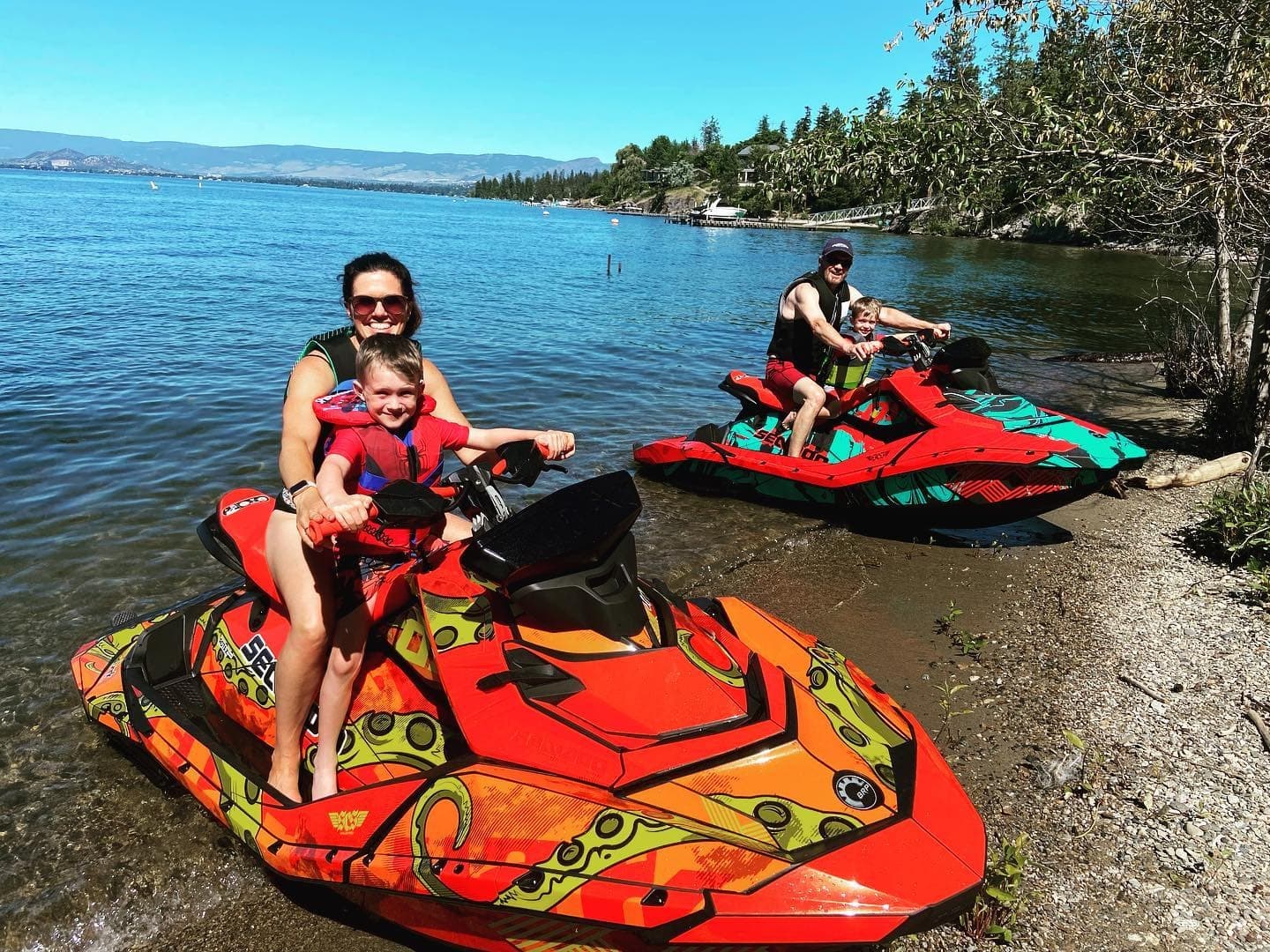 Kelowna Seadoo Rentals: Half-Day Jet Ski Adventure