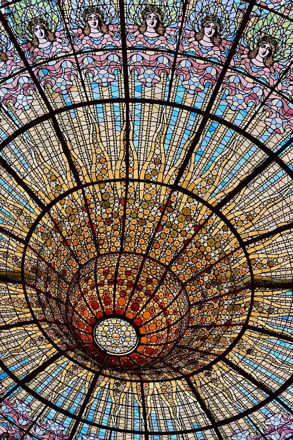 Barcelona Modernist Masterpiece: Private Gaudí & Modernisme Walking Tour photo 2