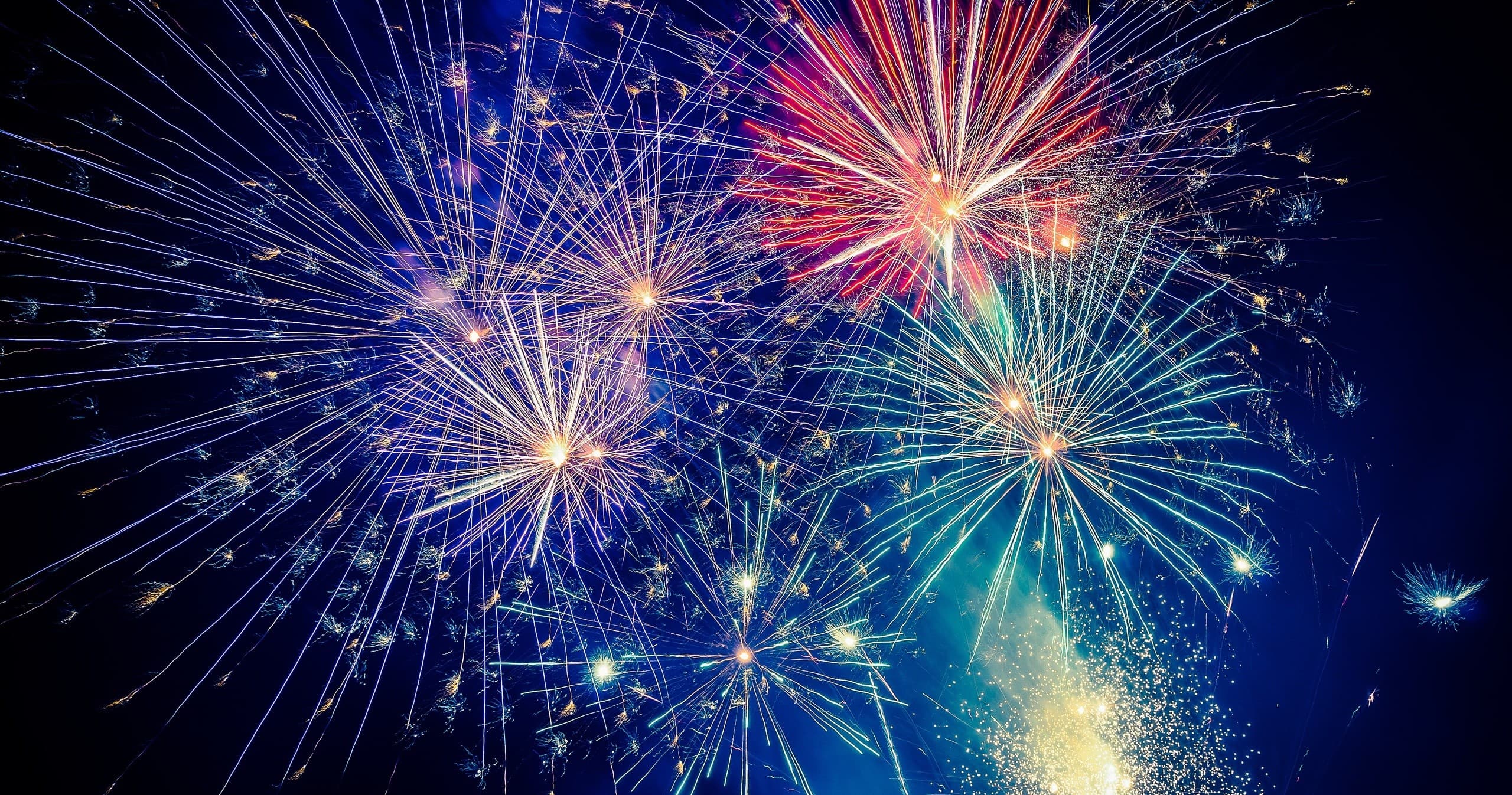 Fireworks Pontoon Charter on July 4th in Traverse City