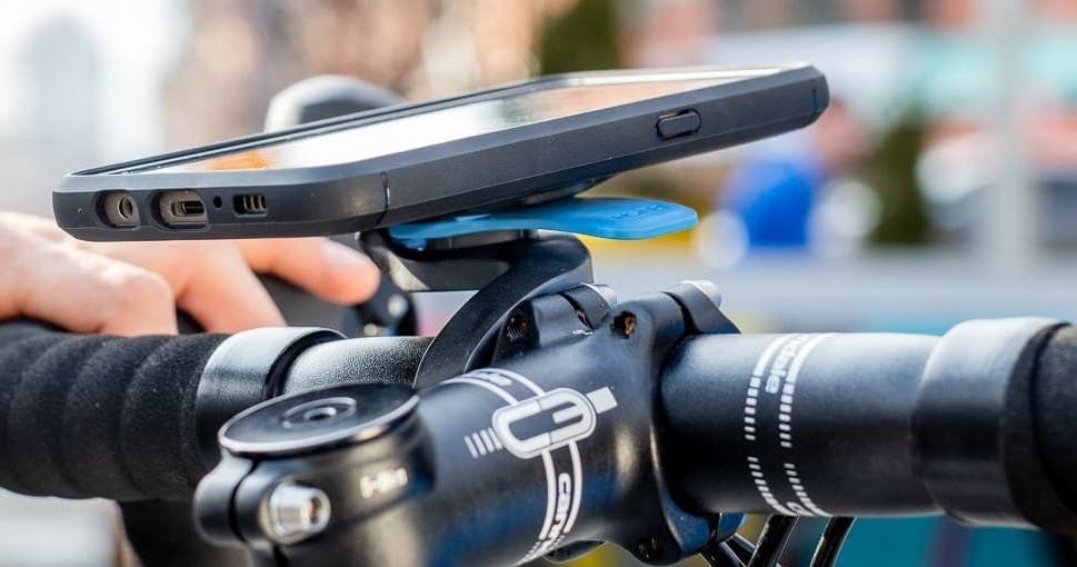 Enhance Your Savannah Cycling Adventure with a Secure Cell Phone Holder