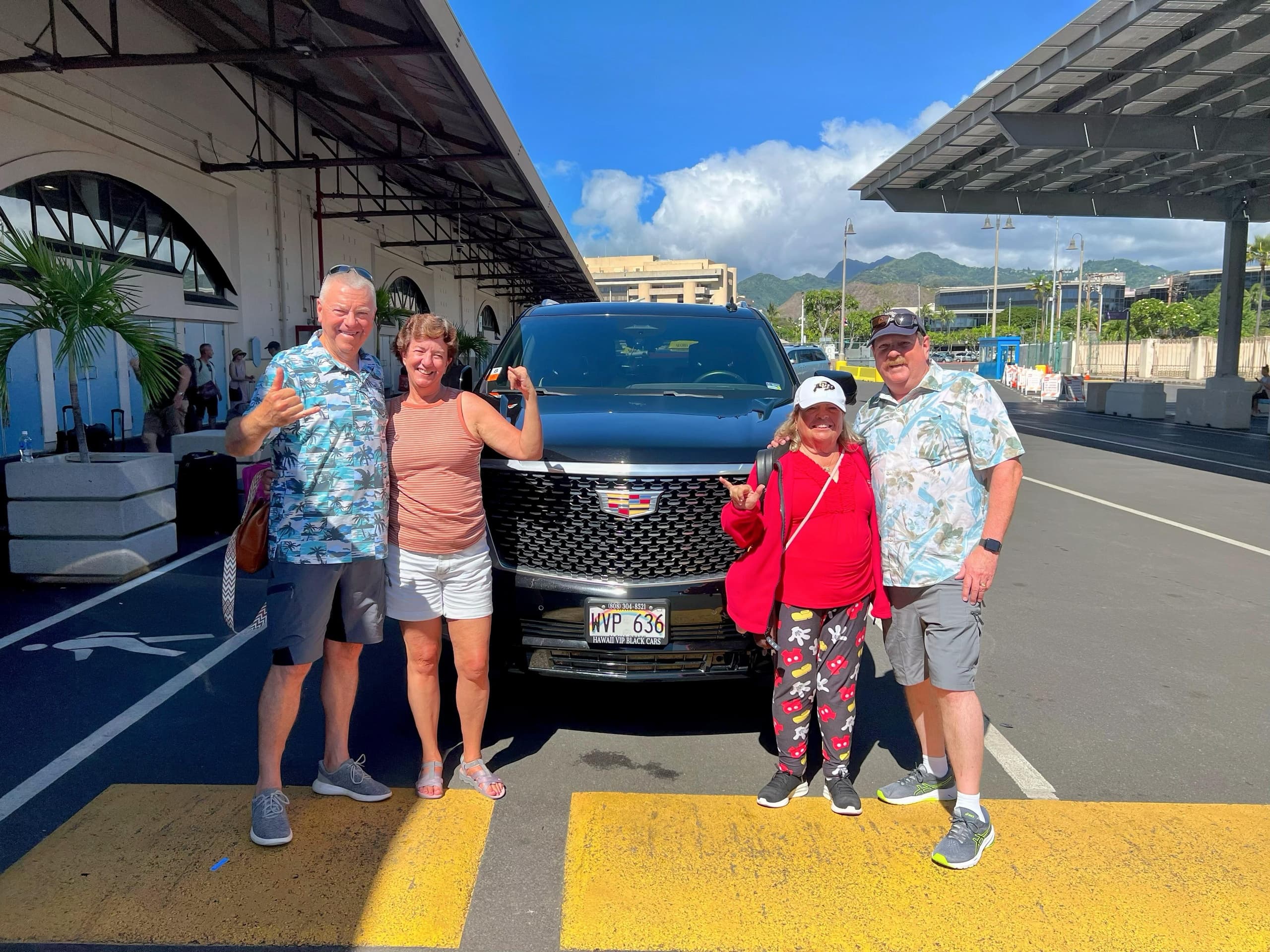 Honolulu Hourly Luxury Charter: Private Car Service for Events, Sightseeing & Weddings