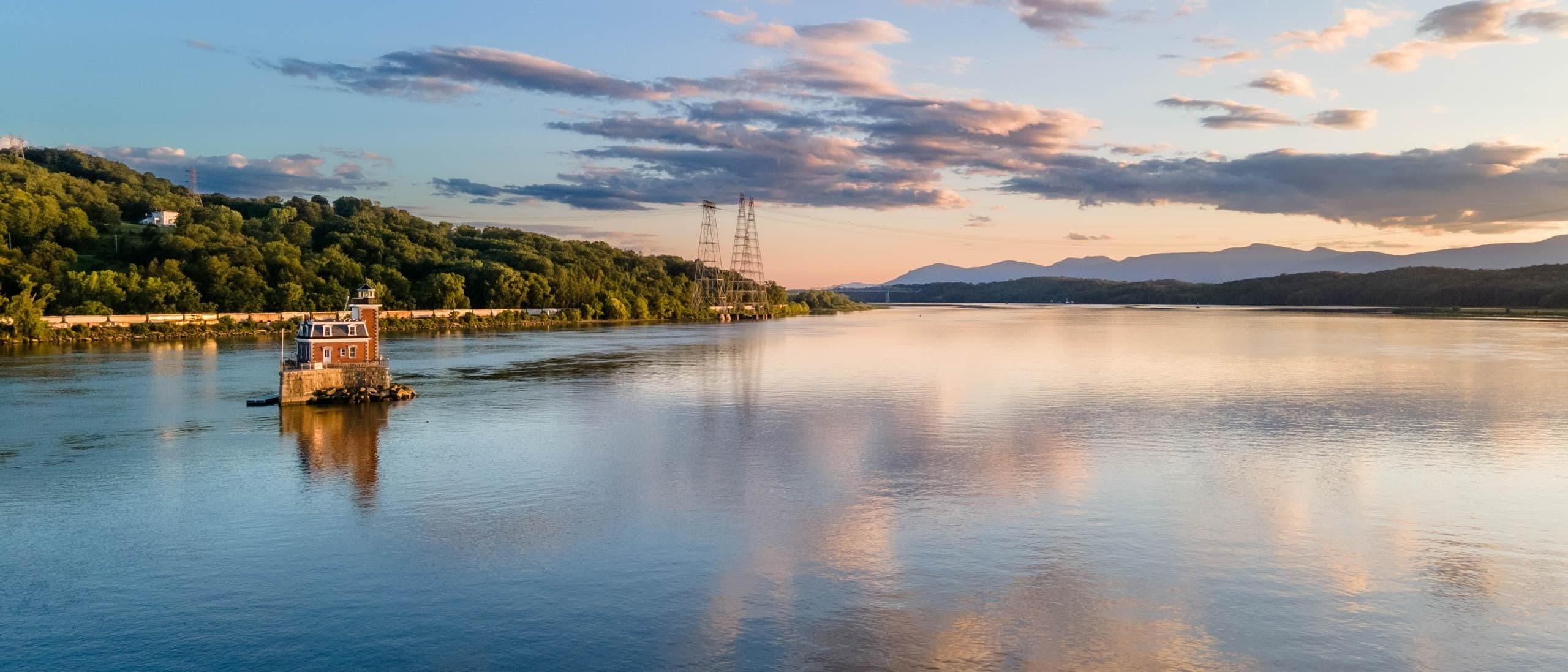 Scenic Hudson River Fall Foliage Cruise: Rip Van Winkle Bridge Tour Experience