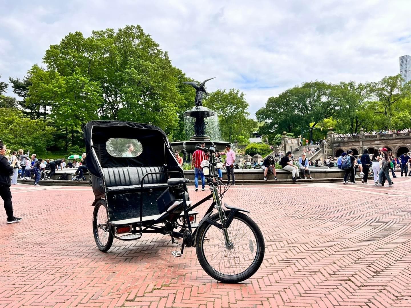 Explore NYC’s Iconic Sights with the Ultimate VIP Central Park & City Pedicab Tour