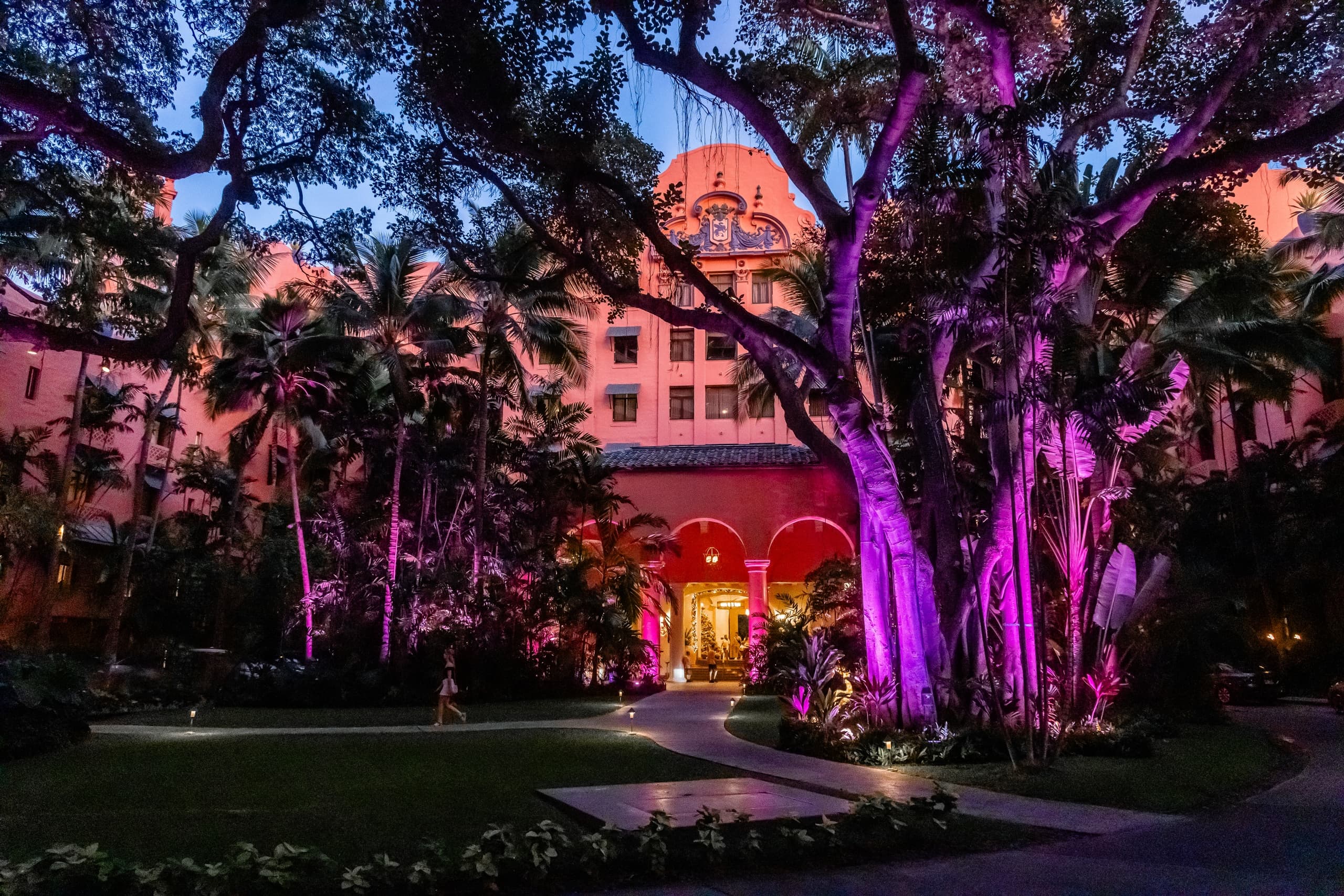 Royal Hawaiian 4th of July Celebration: Waikīkī Oceanfront Fireworks & BBQ photo 1