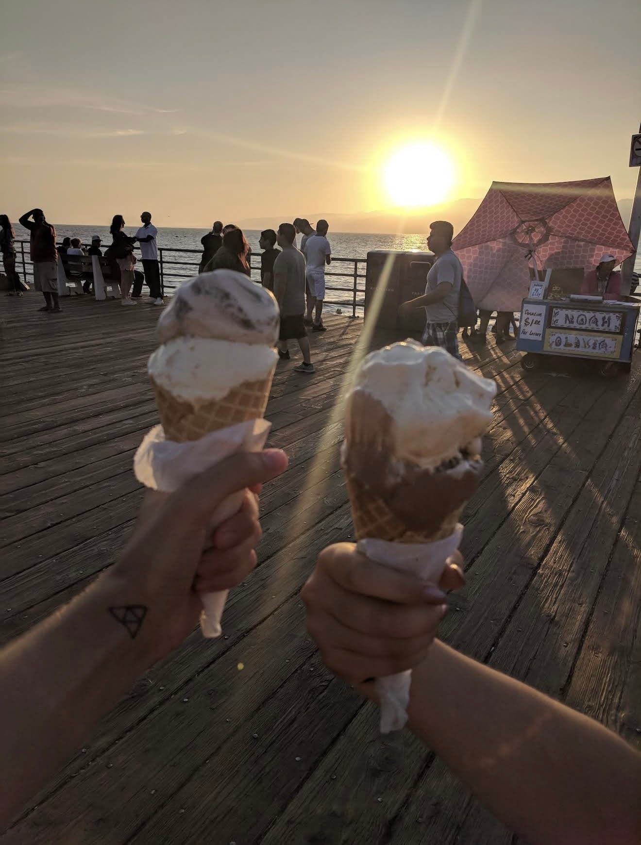 Santa Monica Ice Cream Tour: A Coastal Treats Walk Along the Promenade