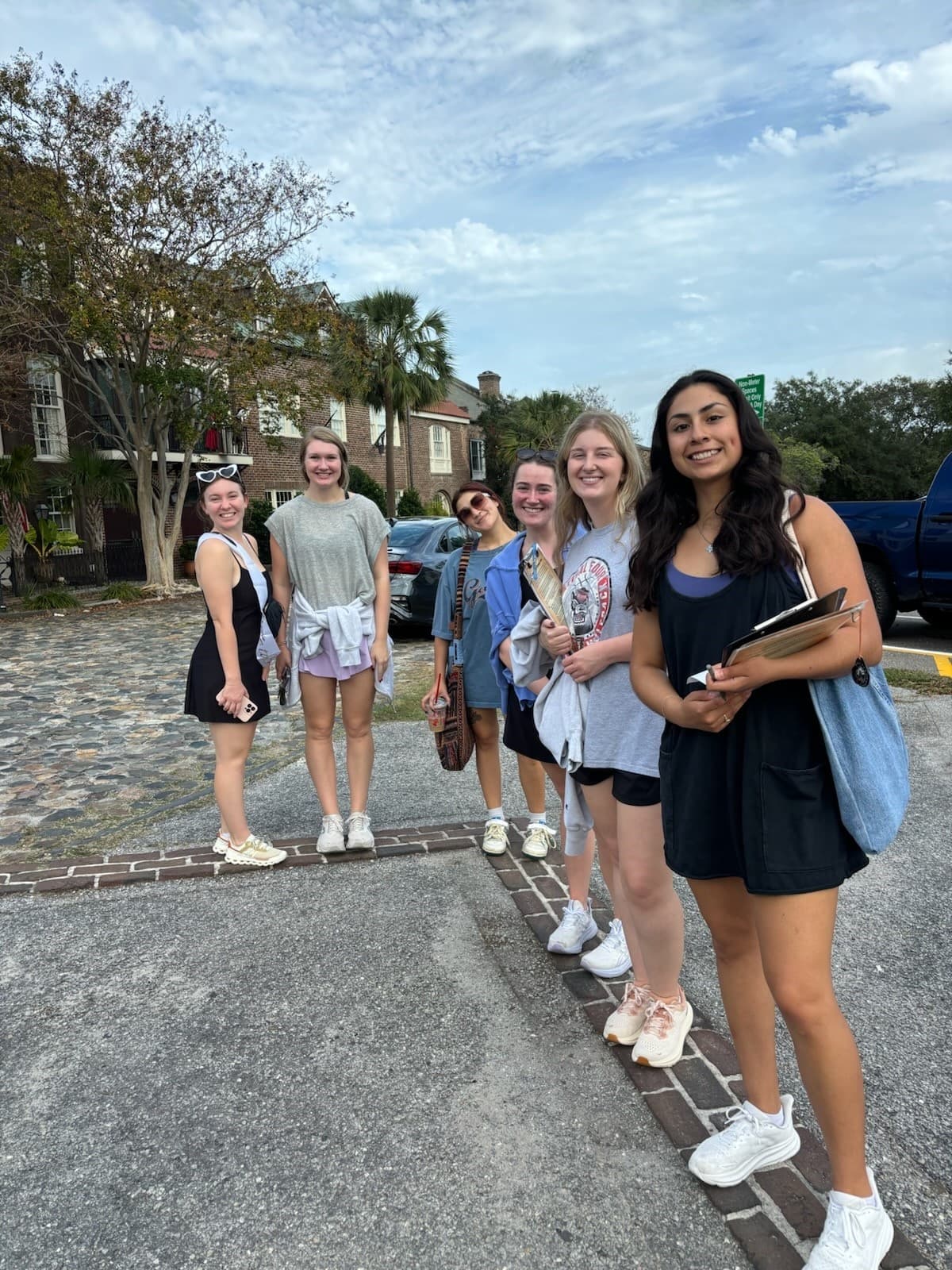 Historical Adventure with Charleston Historic Tours' Patriot Escape in Charleston