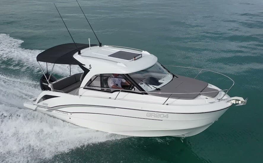 Safe Powerboat Handling with Passage Nautical Enterprises
