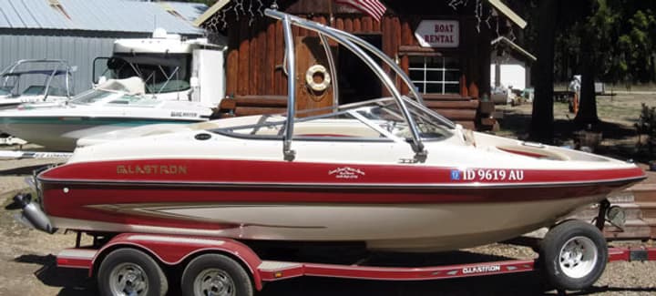 Lake Water Activities with Crown Jewel Rentals at Upper Priest Lake