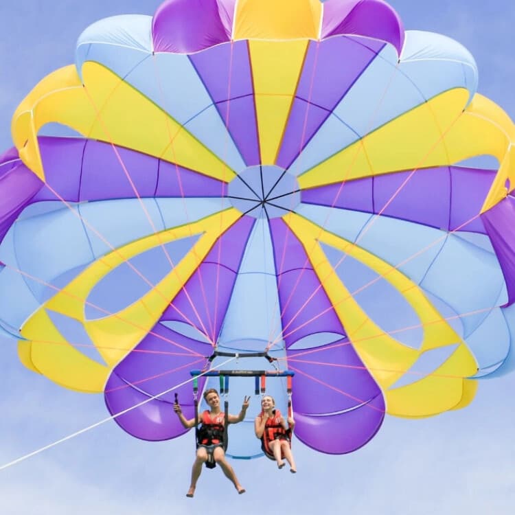 Gold Coast Parasailing Over Main Beach: 300–400m Aerial Views from Mariners Cove