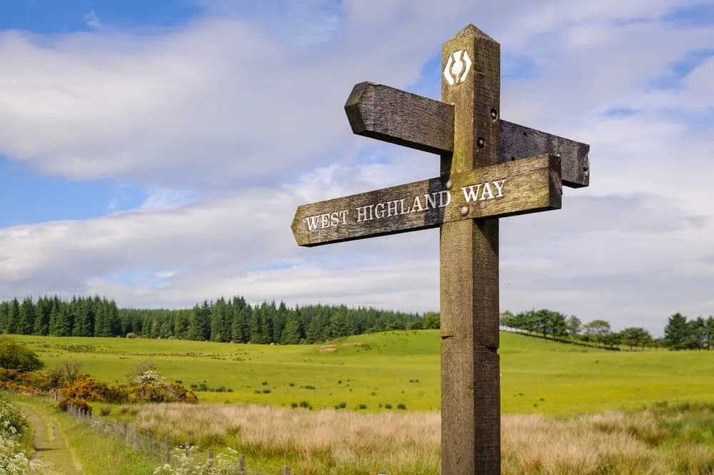 West Highland Way Shuttle by Pack Trekker