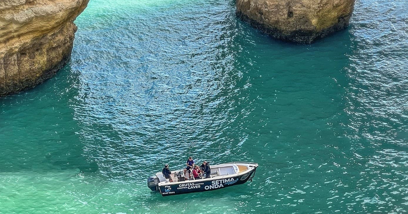 Private Benagil & Algarve Caves: 2H30 Boat Tour from Armação de Pêra photo 3