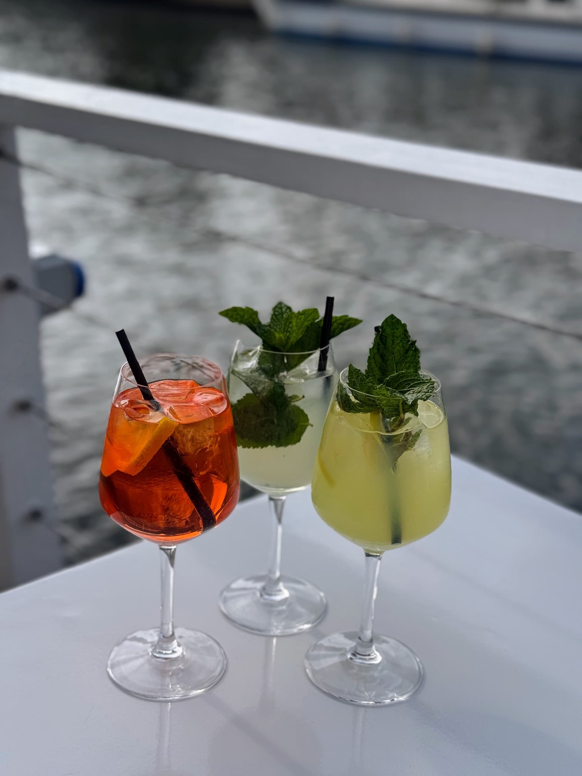 Oxford Spritz Cruise: 45-Minute Scenic River Boat with Aperitivo