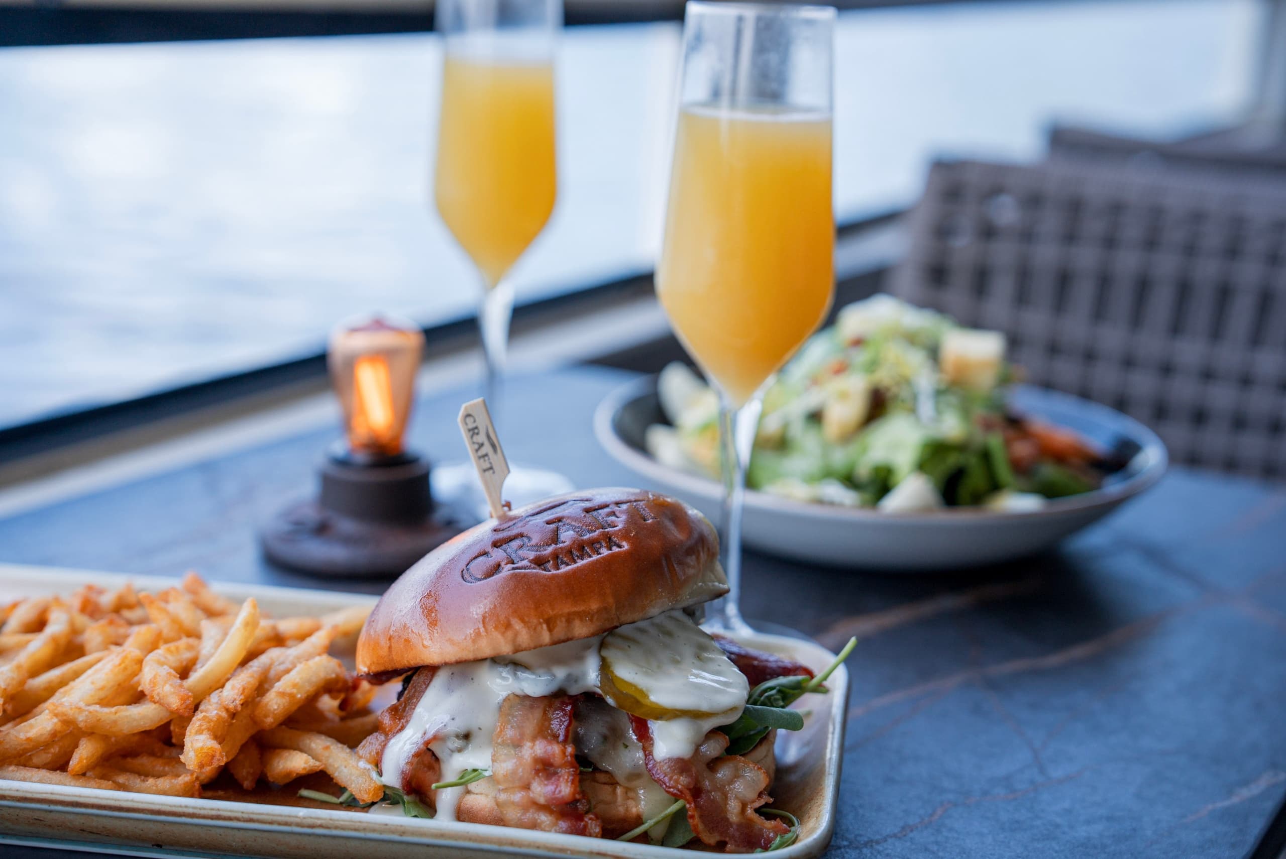 Water-Activities: Craft Brunch Cruise in Tampa