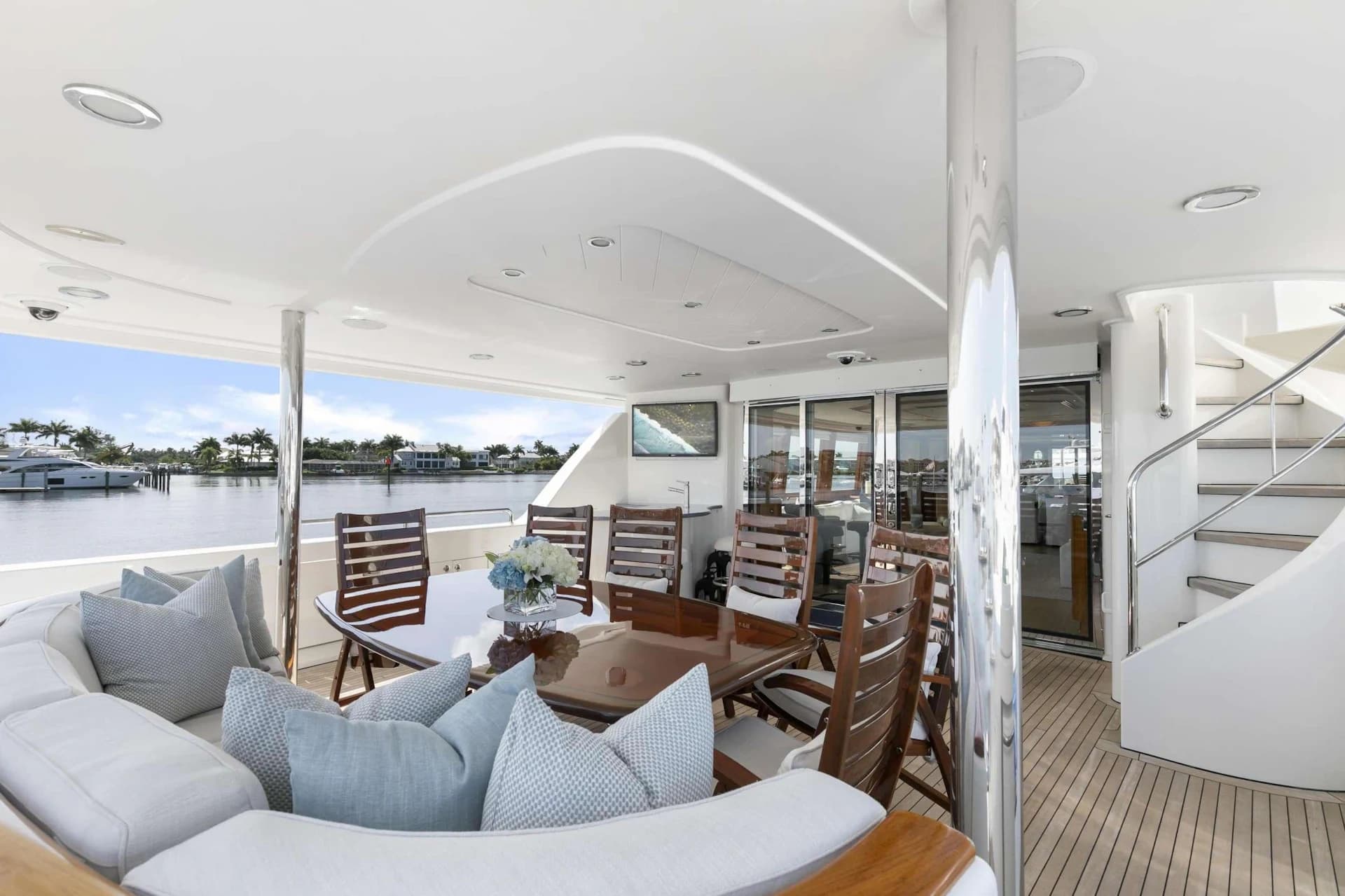 112-Foot Westport Eden Yacht Charter From Naples | Luxury Day Charters & Eco Upgrades photo 4