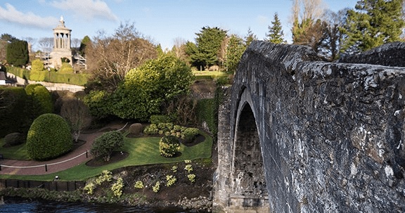 Land Adventure in Alloway with Alba Experiences: Burns Tour