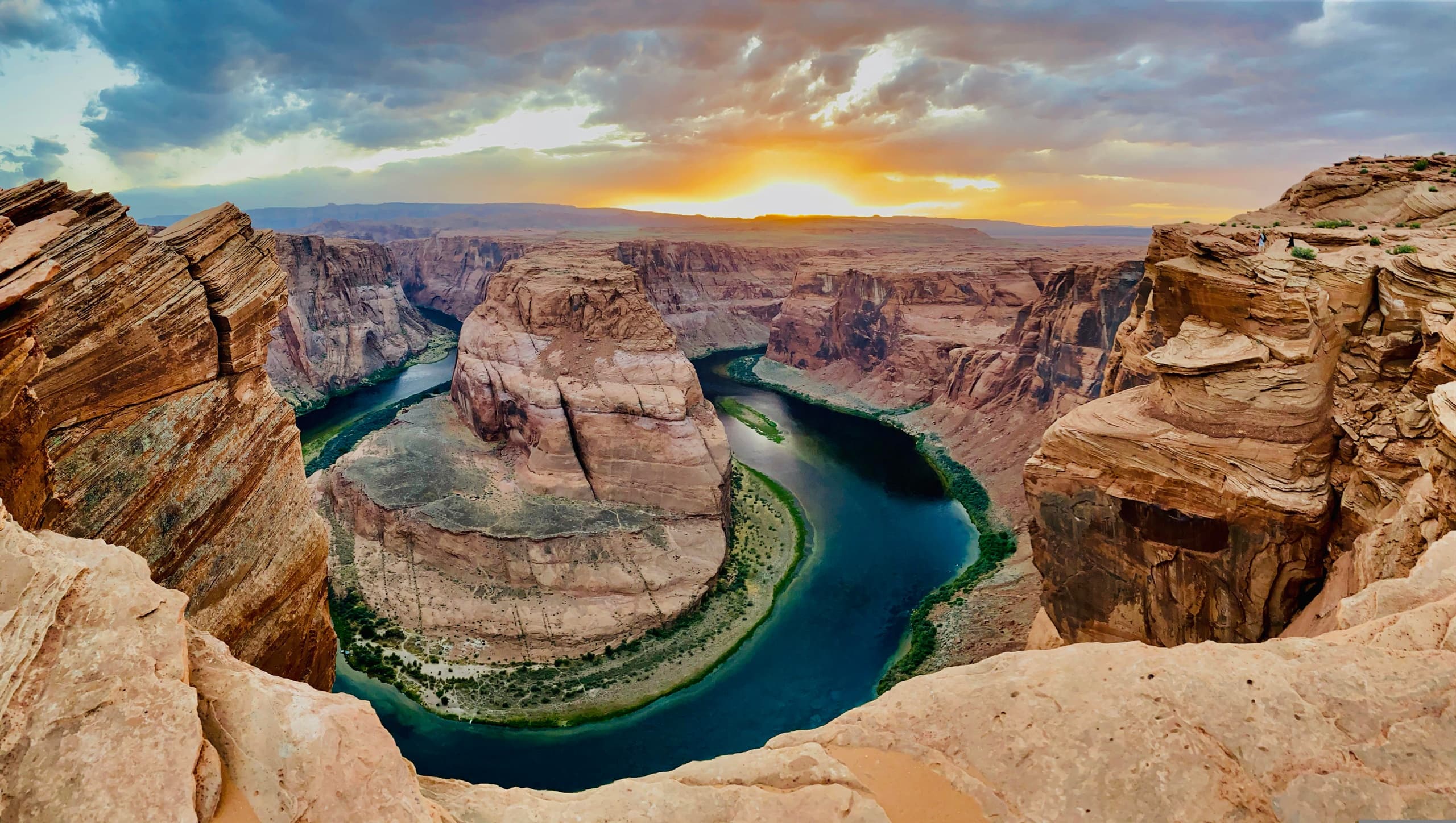 Sunset UTV Adventure to Horseshoe Bend: Drive Off-Road to Golden-Hour Views photo 1