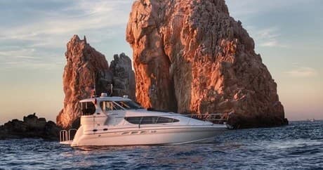 45' SeaRay Private Yacht Charter in Cabo San Lucas