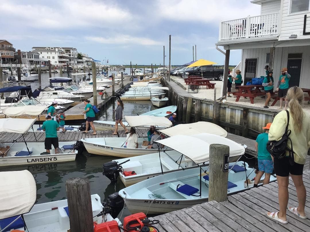 Water Activities & Family Fun at Larsen's Marina