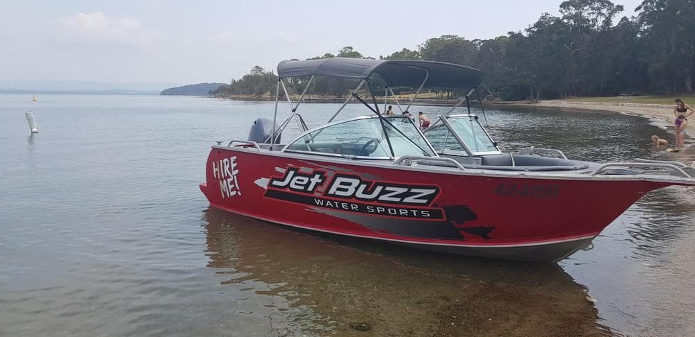 Bowrider Sports Boat Hire with Lake Mac Watersports