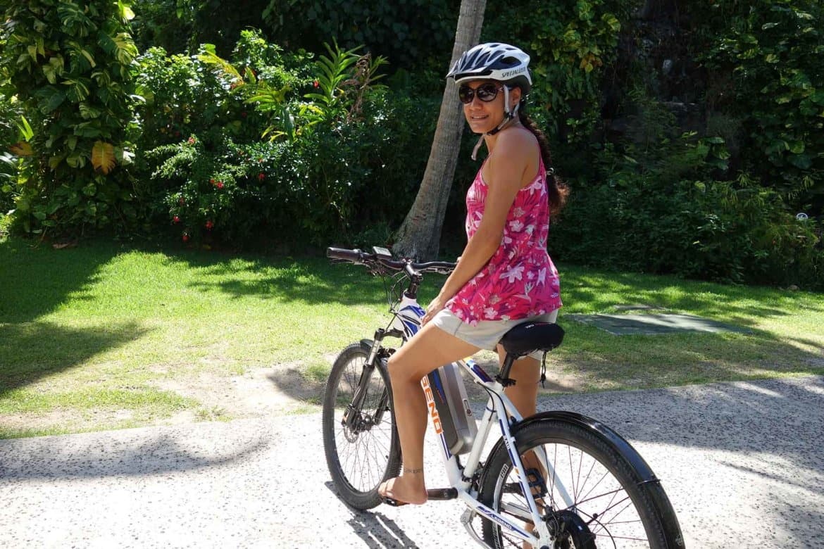 Glide Moorea: Full-Day Electric Bike Rentals Around the Windward Islands