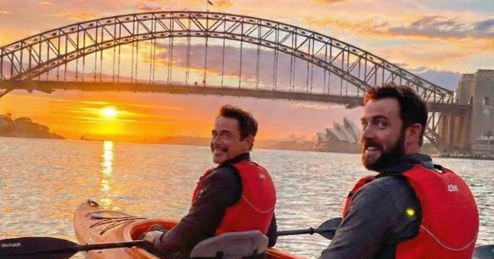 Sunrise Kayak Tours: Paddle Under the Opera House at Lavender Bay photo 2