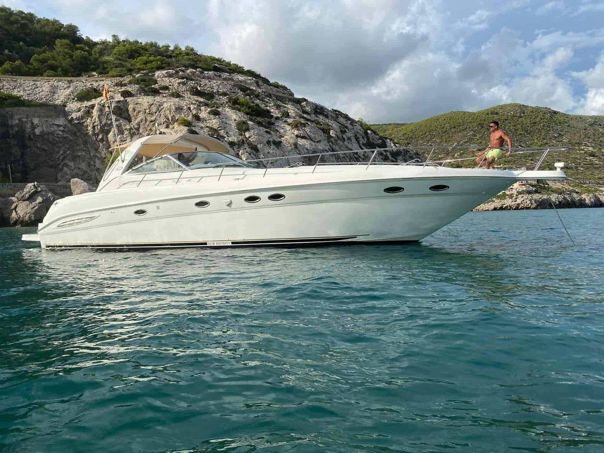 Shared Premium Yacht from Puerto Rico to Mogán: 4-Hour Snorkel, Paddle & Coves