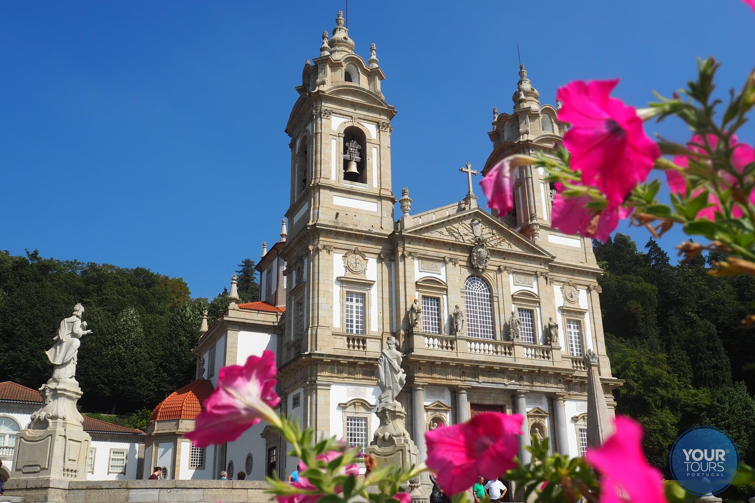 Private Historical Tours in Braga & Guimarães with Your Tours