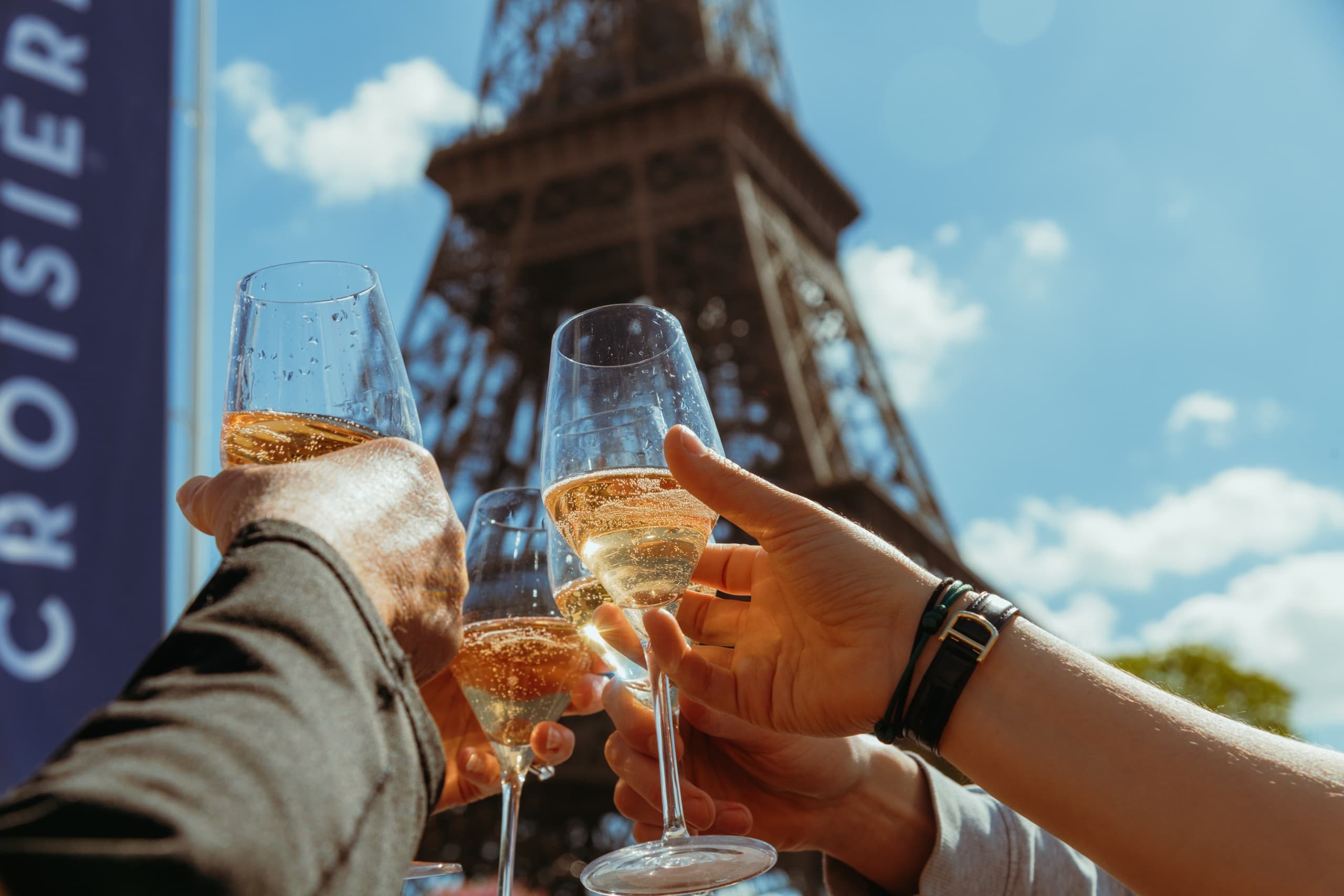 Paris VIP Food Tour: Oysters, Champagne & Eiffel Tower Views photo 1