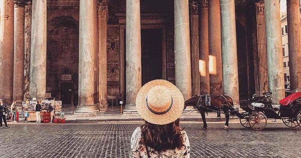 Pantheon Tour in Rome with Touriks