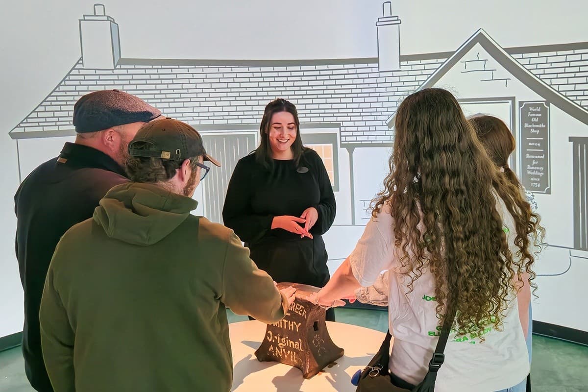 Gretna Green Guided Tour: Blacksmiths, Elopement Tales & Langholm Hills Views