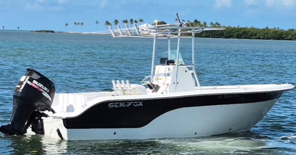 Boat Charters at Alligator Reef in Islamorada