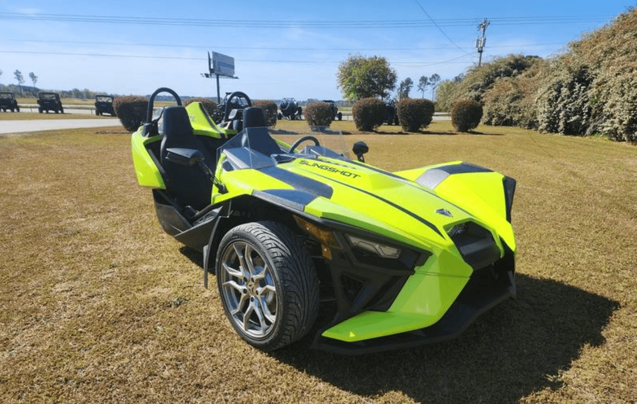 Thrilling 2023 Polaris Slingshot SL Ride in Myrtle Beach