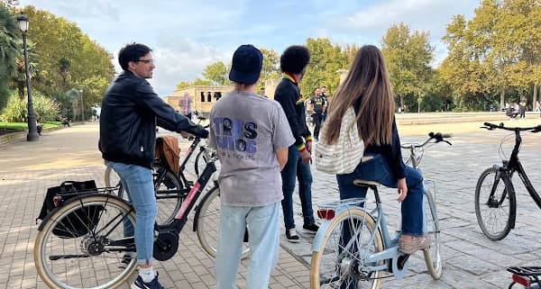 Madrid Highlights Bike Tour with Madroño Tasting and E-Bike Option